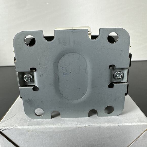 White Rodgers Magnetic Contactor 50/60Hz 30A 40A 2-Poles‎ 24VAC 90-244 - Picture 9 of 9